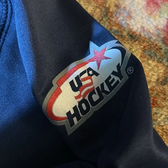 BOGO Nike hockey hoodie - Picture 3 of 5